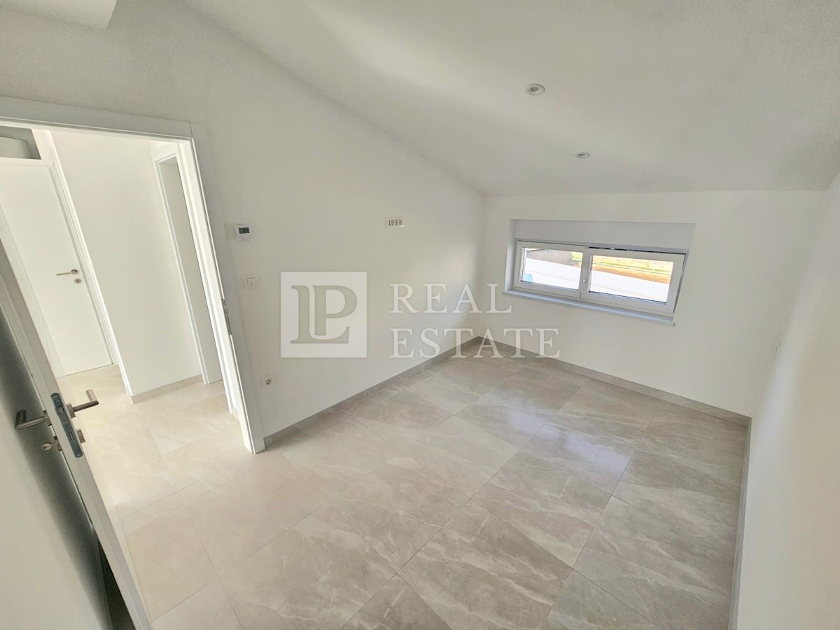 Appartement À vendre - PRIMORSKO-GORANSKA CRIKVENICA