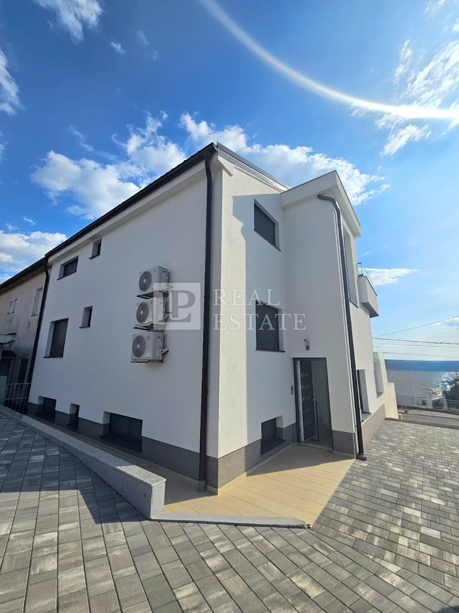 Appartement À vendre - PRIMORSKO-GORANSKA CRIKVENICA