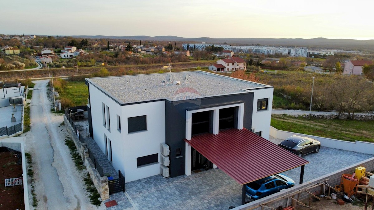 House For sale - ISTARSKA KANFANAR