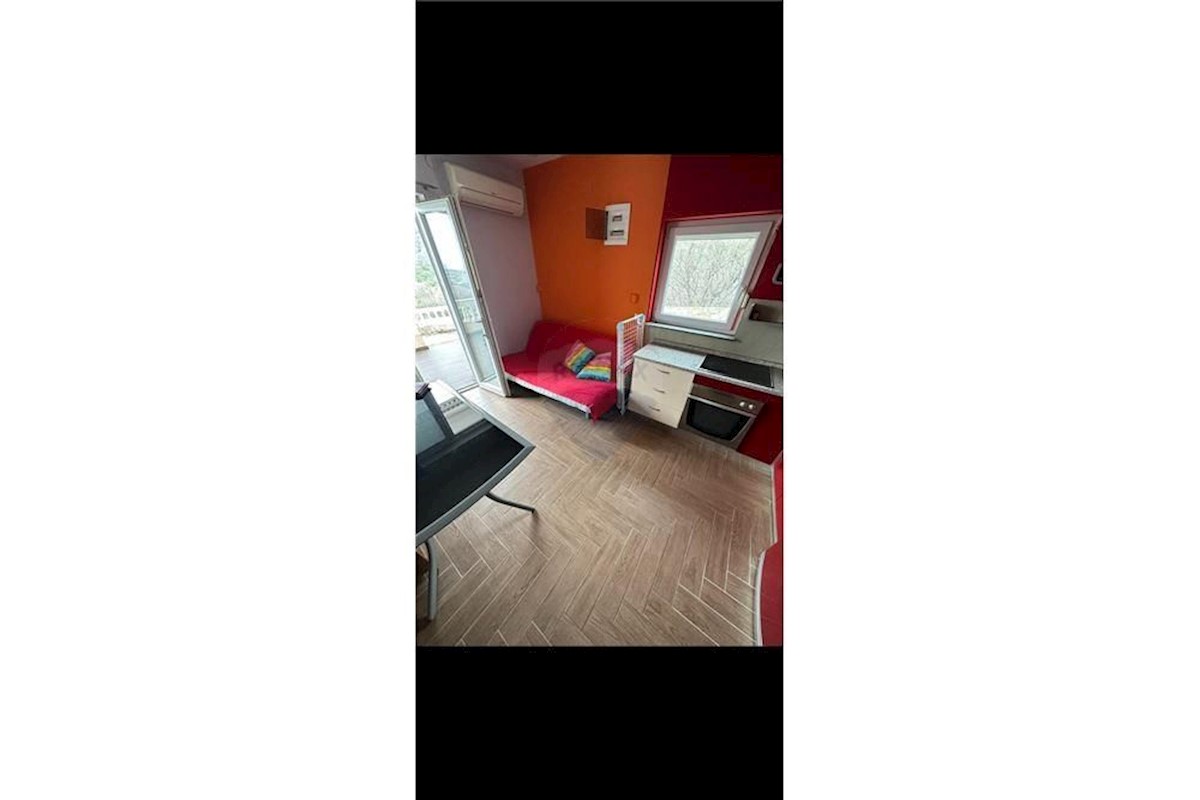 Appartement À vendre - LIČKO-SENJSKA KARLOBAG