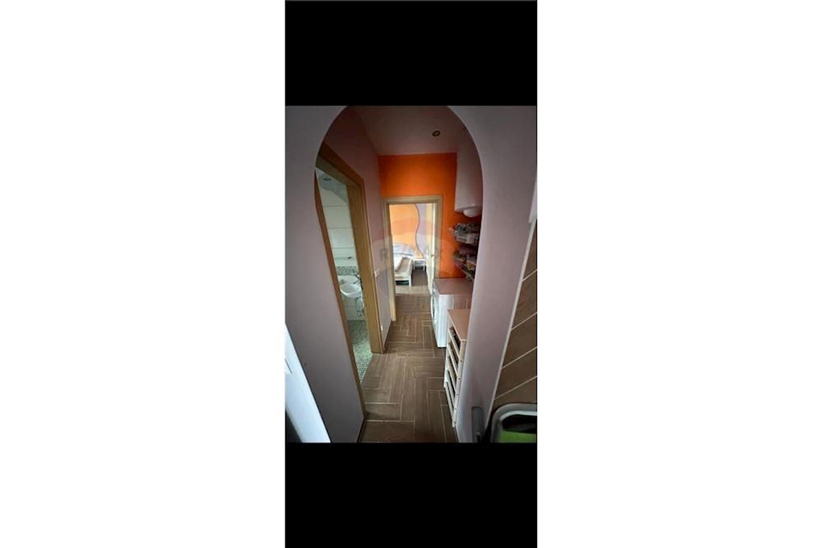 Appartement À vendre - LIČKO-SENJSKA KARLOBAG