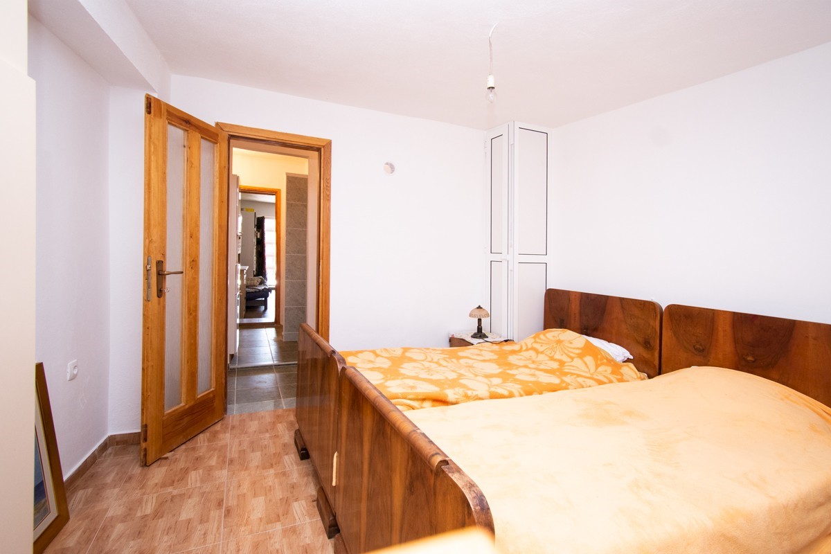 Apartmán K pronájmu - ŠIBENSKO-KNINSKA ŠIBENIK