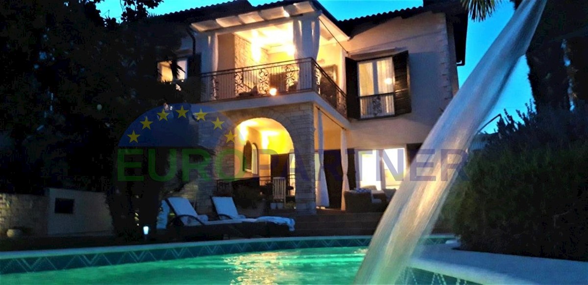 Casa In vendita - ISTARSKA UMAG