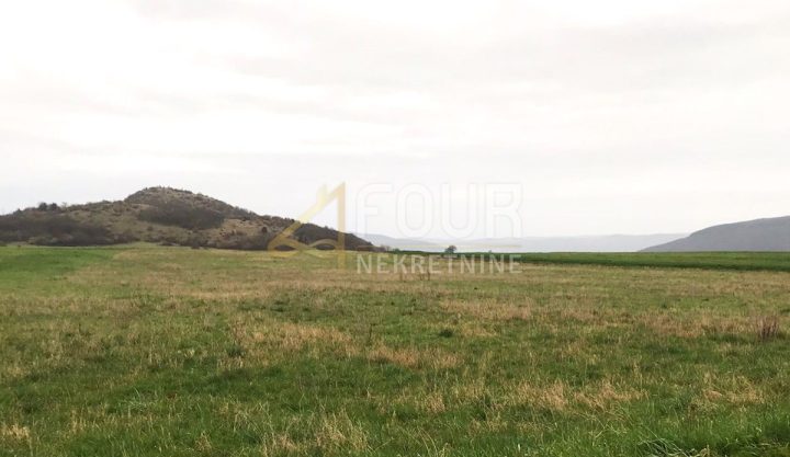 Pozemok na predaj 9168 m² – Otočac