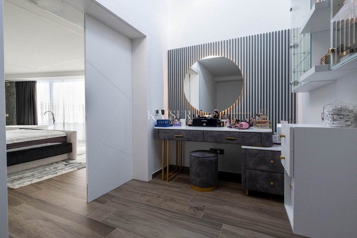 Apartmán Na predaj - PRIMORSKO-GORANSKA OPATIJA