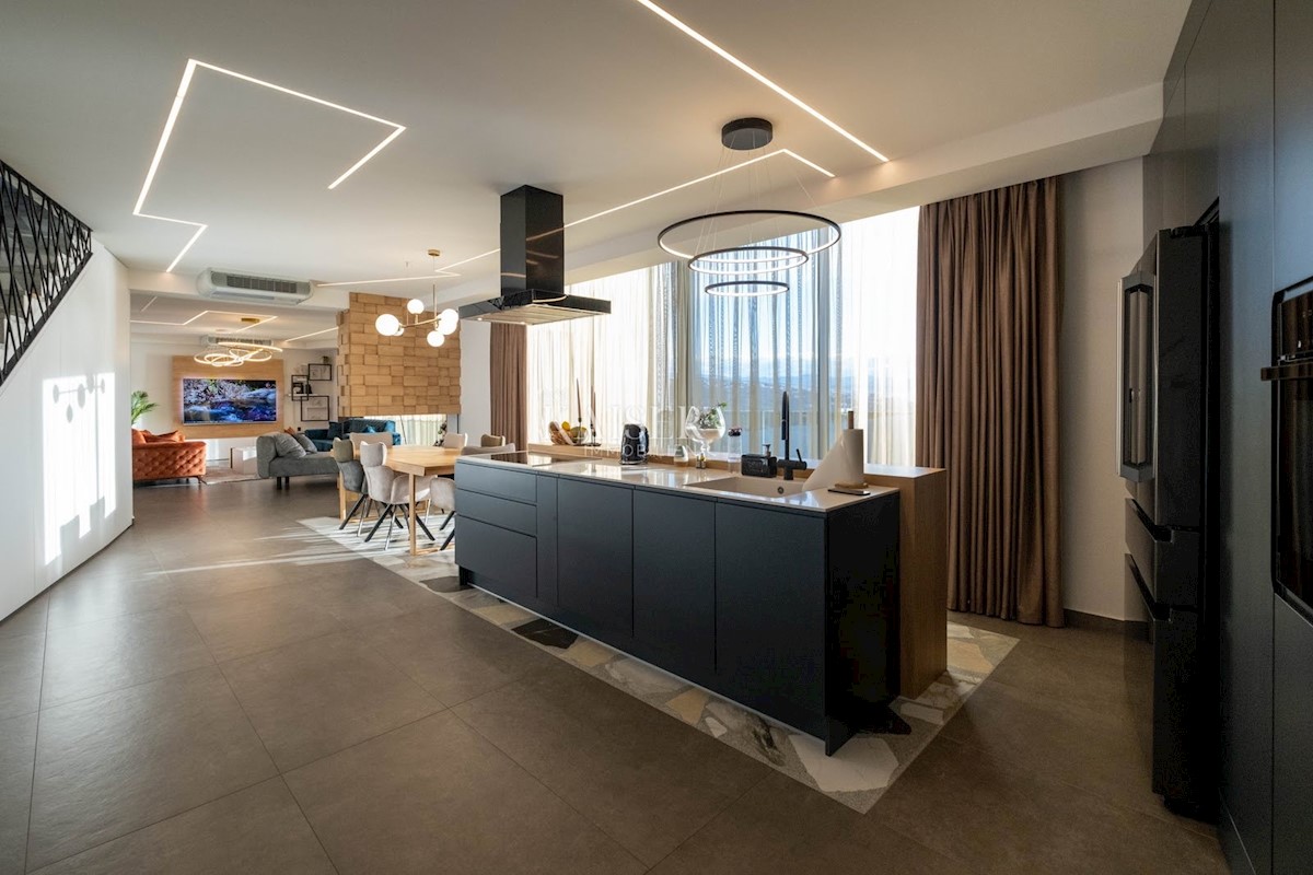 Apartmán Na predaj - PRIMORSKO-GORANSKA OPATIJA