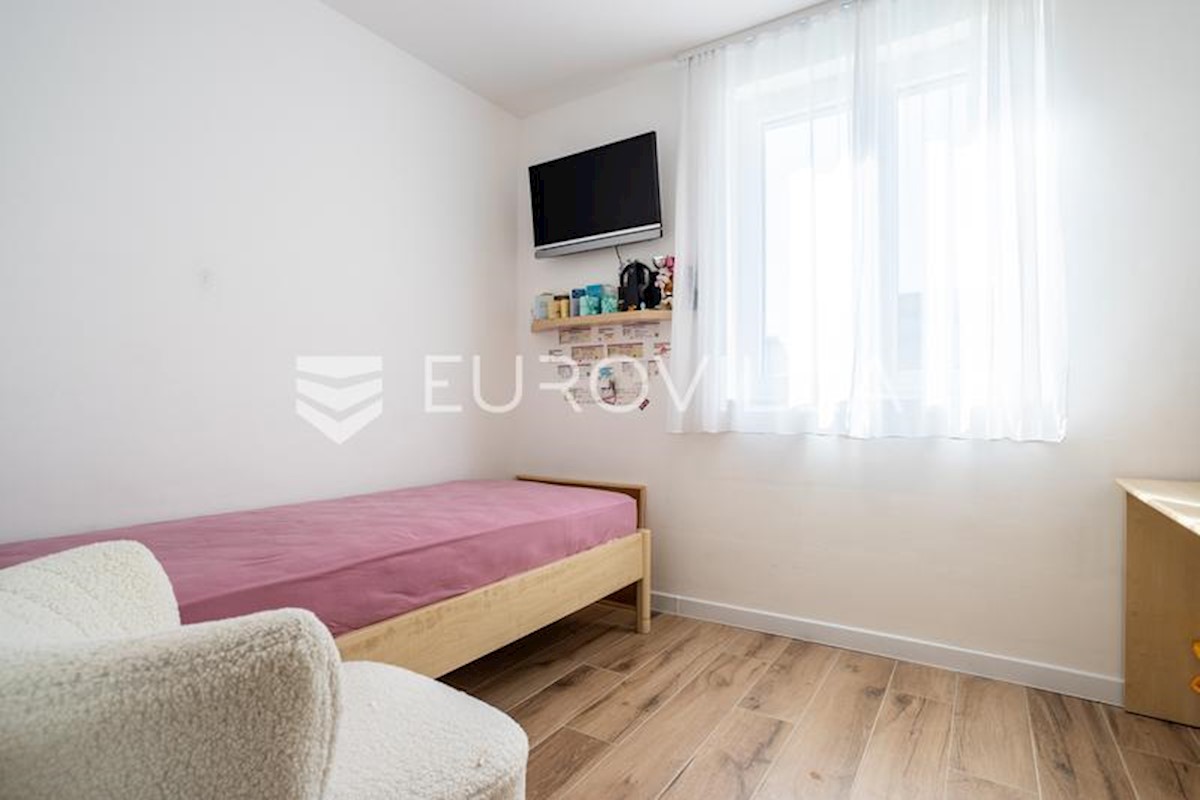 Apartma Na predaj - SPLITSKO-DALMATINSKA KAŠTELA