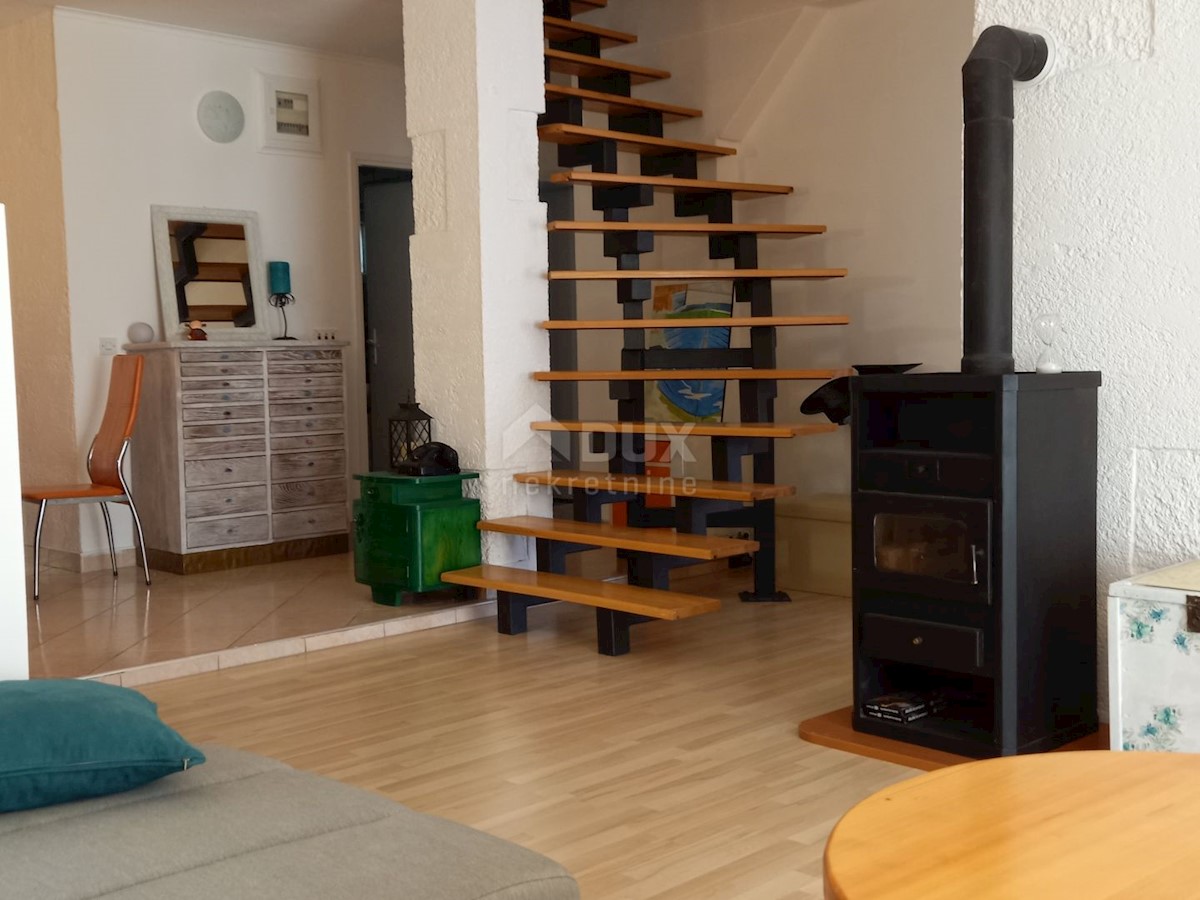 Haus Zu verkaufen - ŠIBENSKO-KNINSKA ŠIBENIK