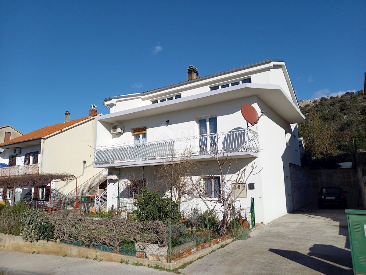 Haus Zu verkaufen - ŠIBENSKO-KNINSKA ŠIBENIK