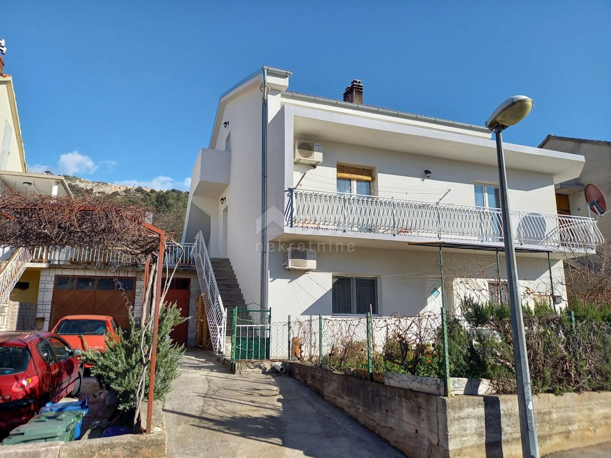 Haus Zu verkaufen - ŠIBENSKO-KNINSKA ŠIBENIK