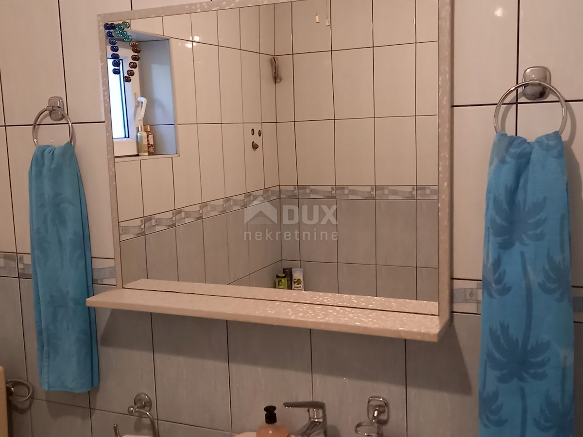 Haus Zu verkaufen - ŠIBENSKO-KNINSKA ŠIBENIK