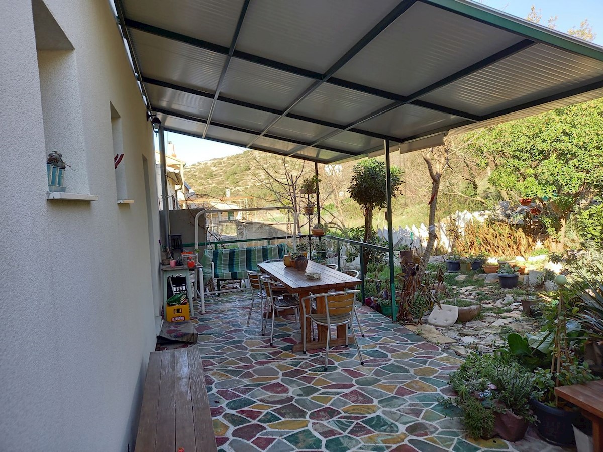 Haus Zu verkaufen - ŠIBENSKO-KNINSKA ŠIBENIK