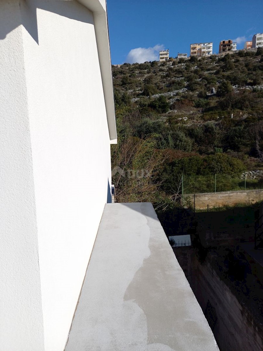 Haus Zu verkaufen - ŠIBENSKO-KNINSKA ŠIBENIK