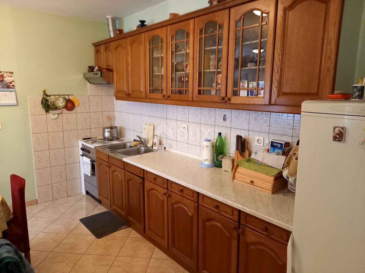 Haus Zu verkaufen - ŠIBENSKO-KNINSKA ŠIBENIK