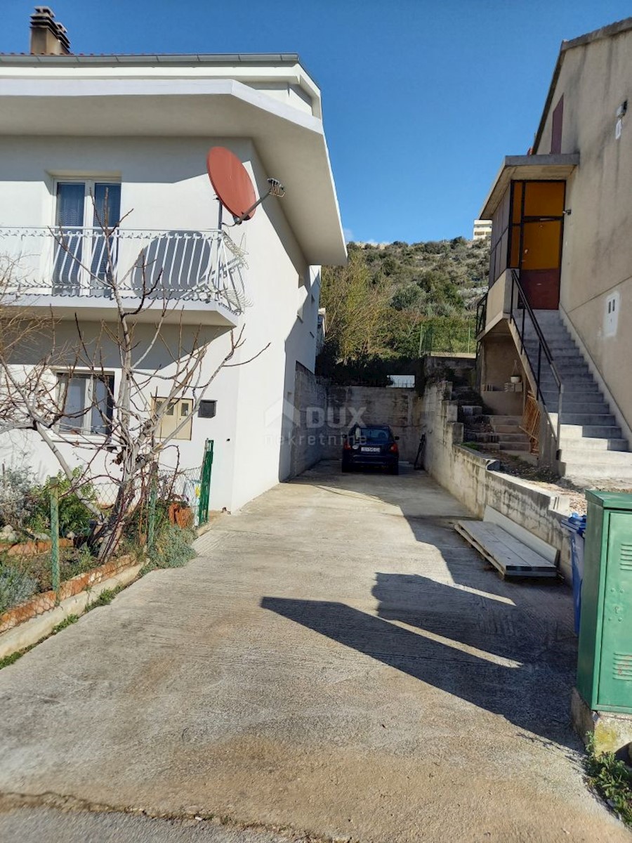 Haus Zu verkaufen - ŠIBENSKO-KNINSKA ŠIBENIK