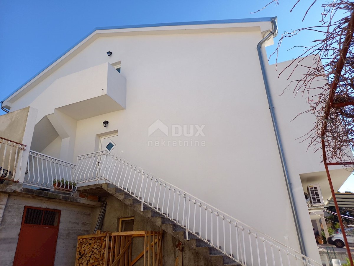 Haus Zu verkaufen - ŠIBENSKO-KNINSKA ŠIBENIK