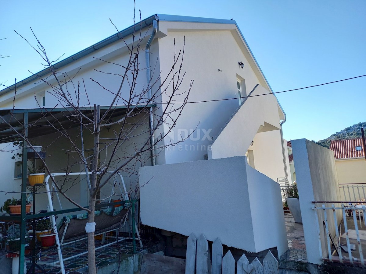 Haus Zu verkaufen - ŠIBENSKO-KNINSKA ŠIBENIK