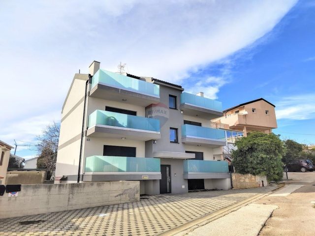 Appartamento in vendita 46 m² – Novalja