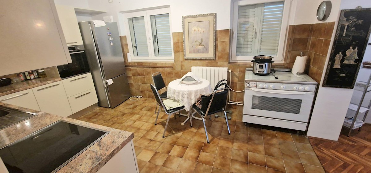 Casa In vendita - PRIMORSKO-GORANSKA CRIKVENICA