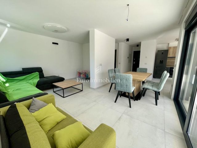 Apartmán Na predaj - Primorsko-goranska Krk - foto 4/17