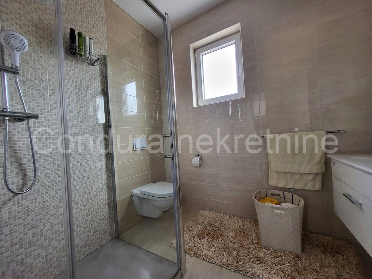 Flat For sale - ZADARSKA PRIVLAKA