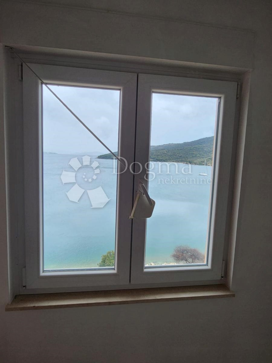 Flat For sale - SPLITSKO-DALMATINSKA MARINA