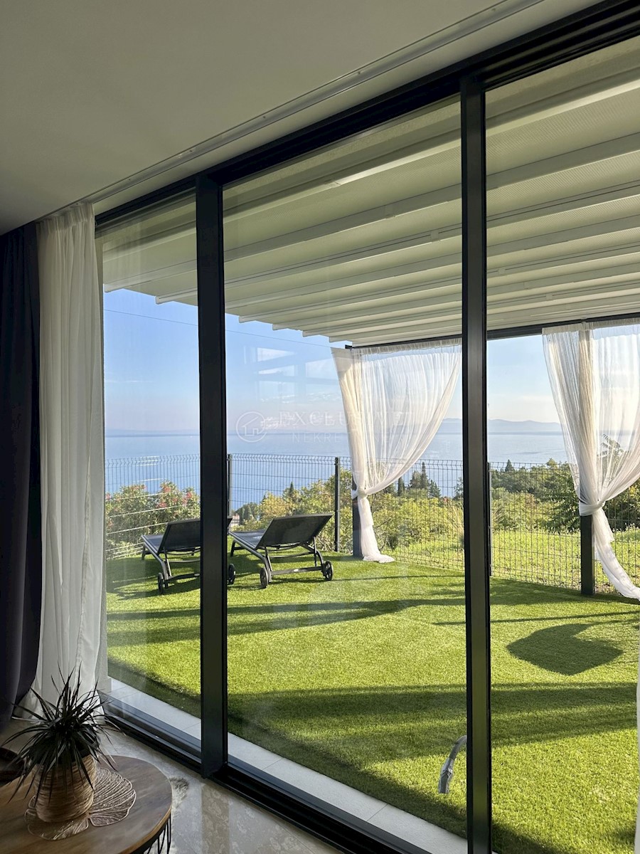 Mieszkanie Na sprzedaż - PRIMORSKO-GORANSKA Opatija