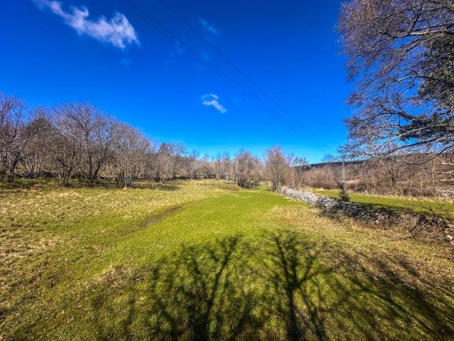 Pozemek na prodej 2200 m² – Škalnica