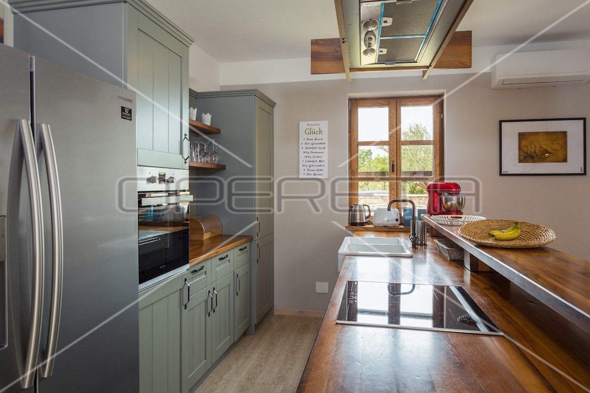 House For sale - ISTARSKA SVETVINČENAT