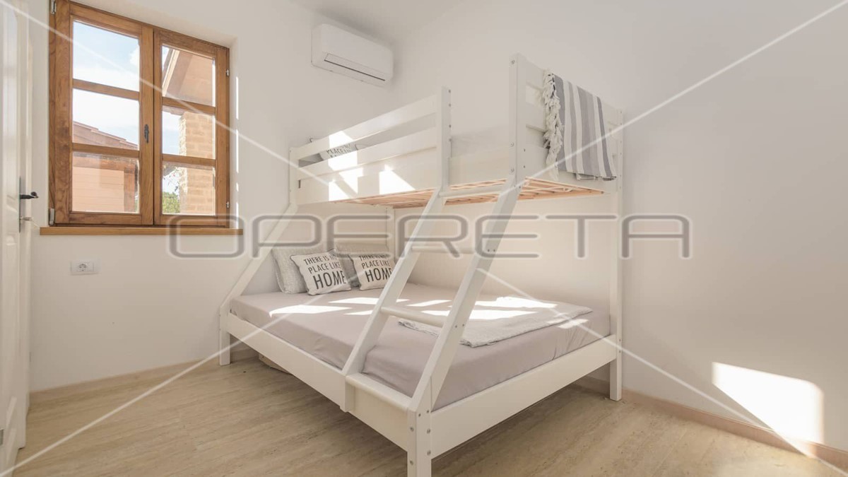 House For sale - ISTARSKA SVETVINČENAT