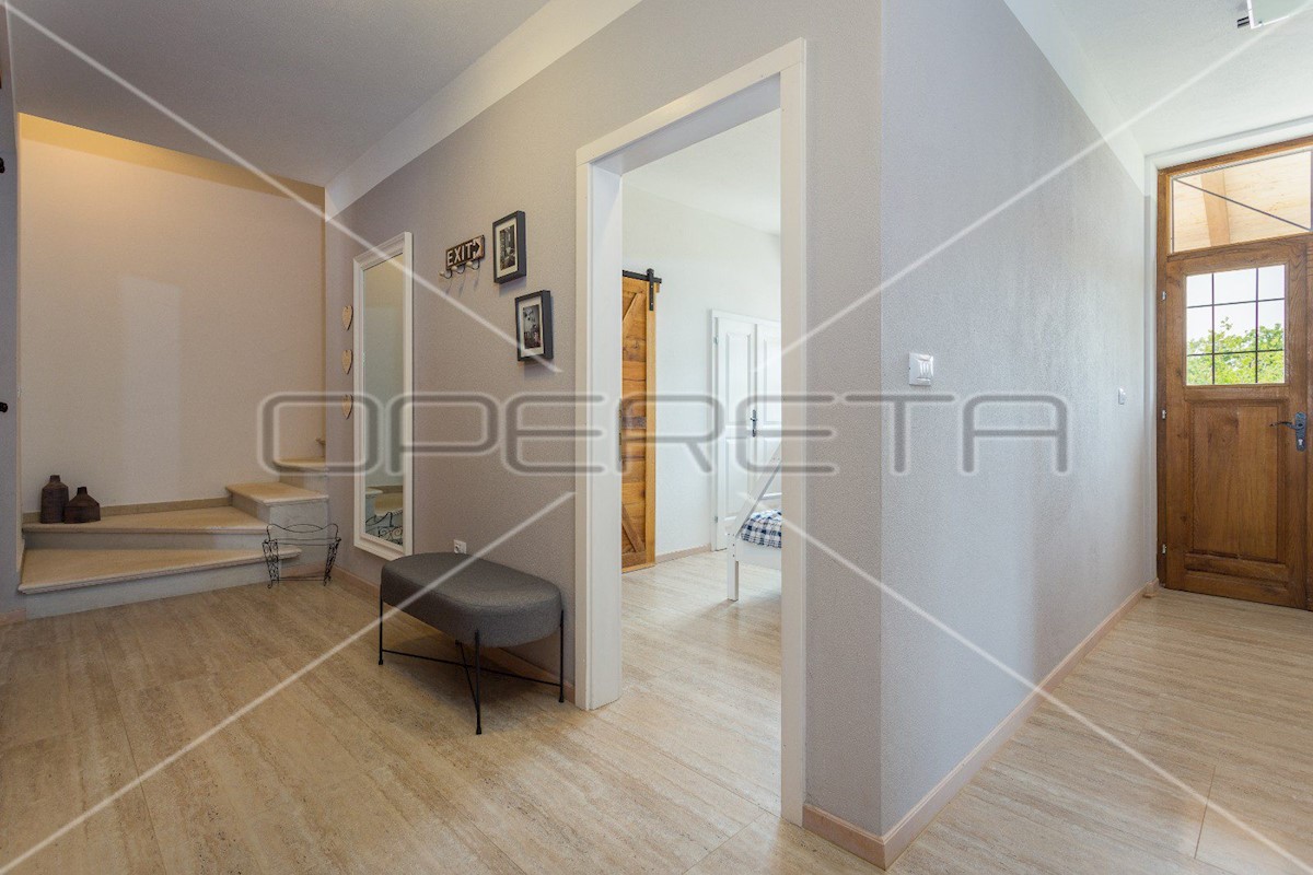 House For sale - ISTARSKA SVETVINČENAT
