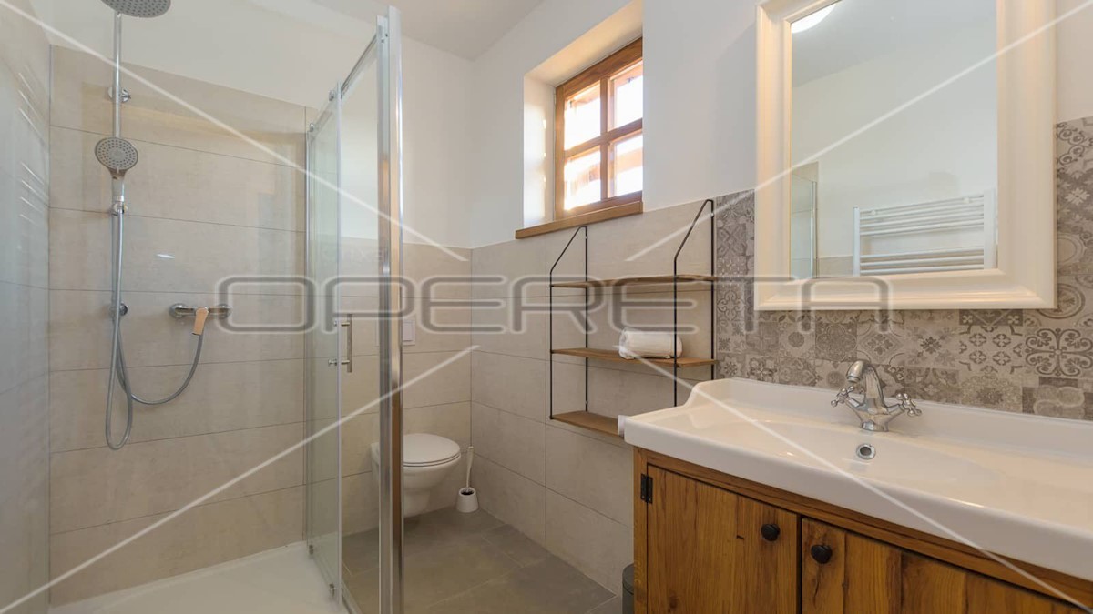House For sale - ISTARSKA SVETVINČENAT