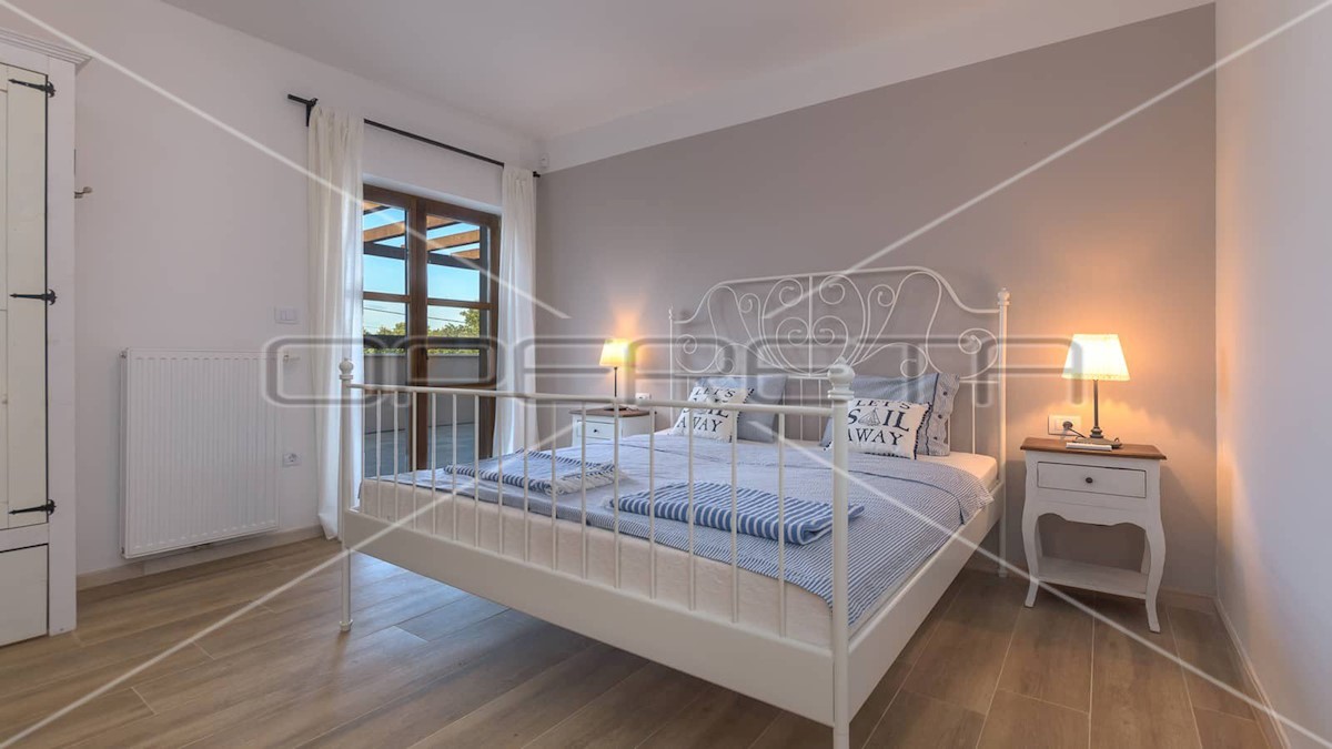 House For sale - ISTARSKA SVETVINČENAT