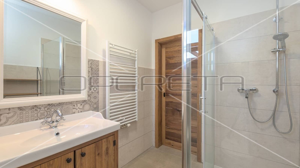 House For sale - ISTARSKA SVETVINČENAT