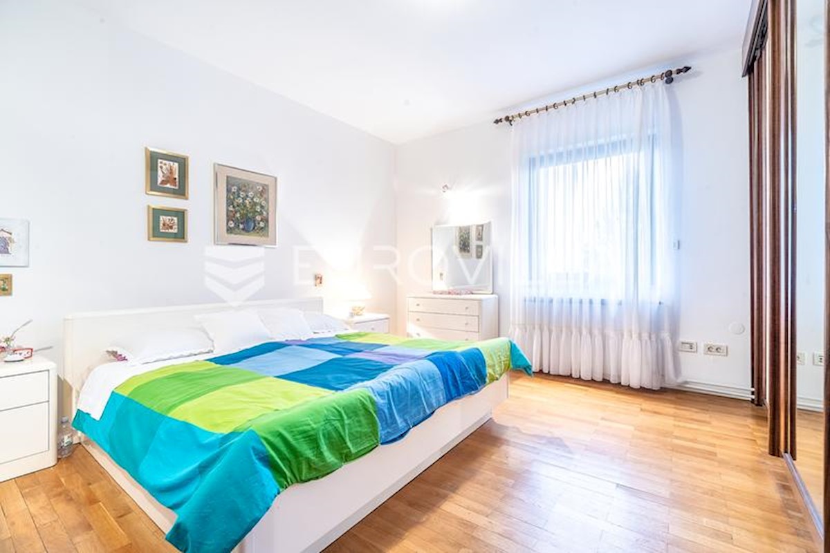 Apartmán Na predaj - GRAD ZAGREB ZAGREB