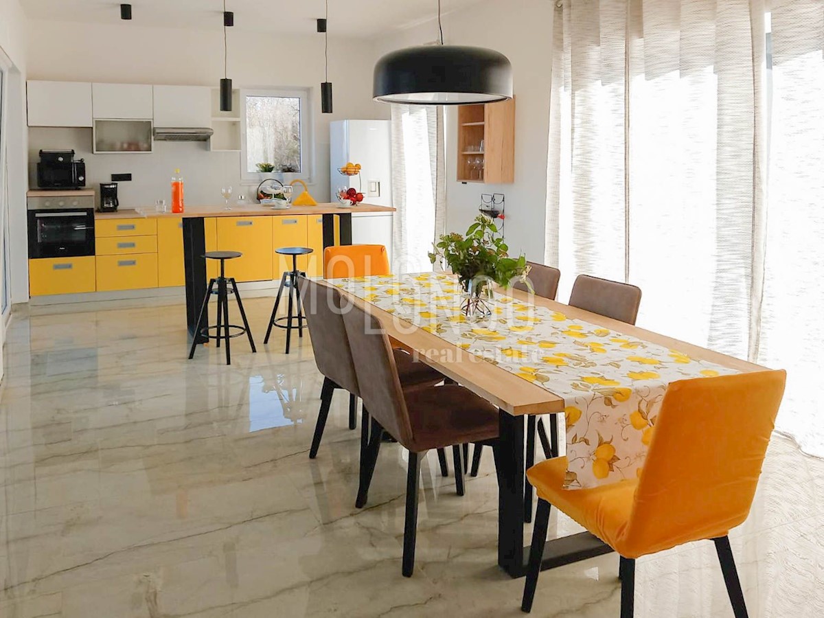 Haus Zu verkaufen - ISTARSKA MARČANA