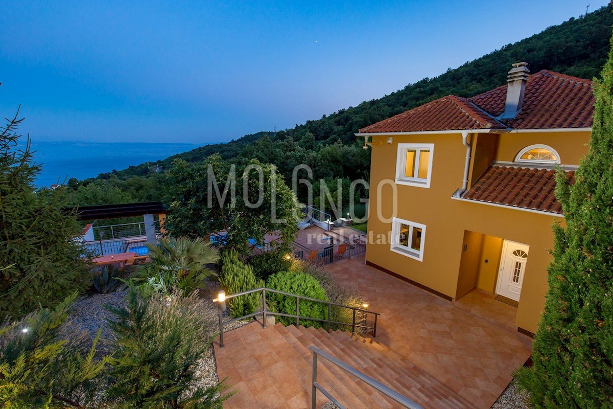 Hiša Na predaj - PRIMORSKO-GORANSKA OPATIJA