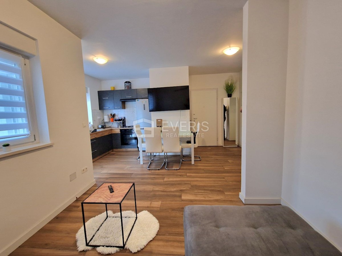 Apartment Zu verkaufen - PRIMORSKO-GORANSKA KASTAV