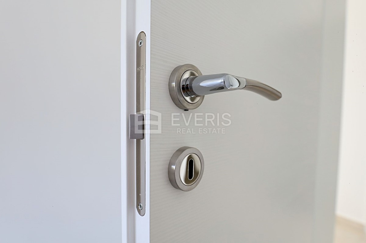 Apartment Zu verkaufen - PRIMORSKO-GORANSKA KASTAV
