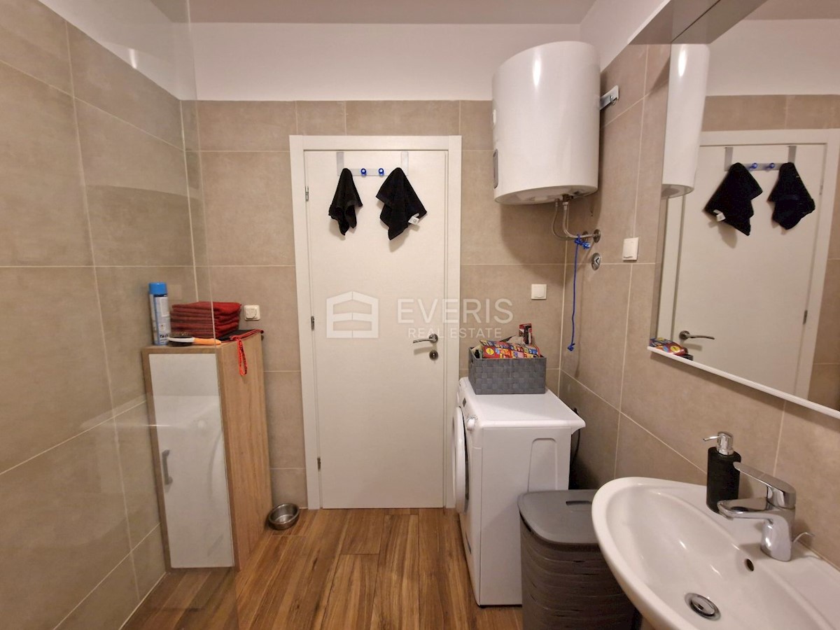 Apartment Zu verkaufen - PRIMORSKO-GORANSKA KASTAV