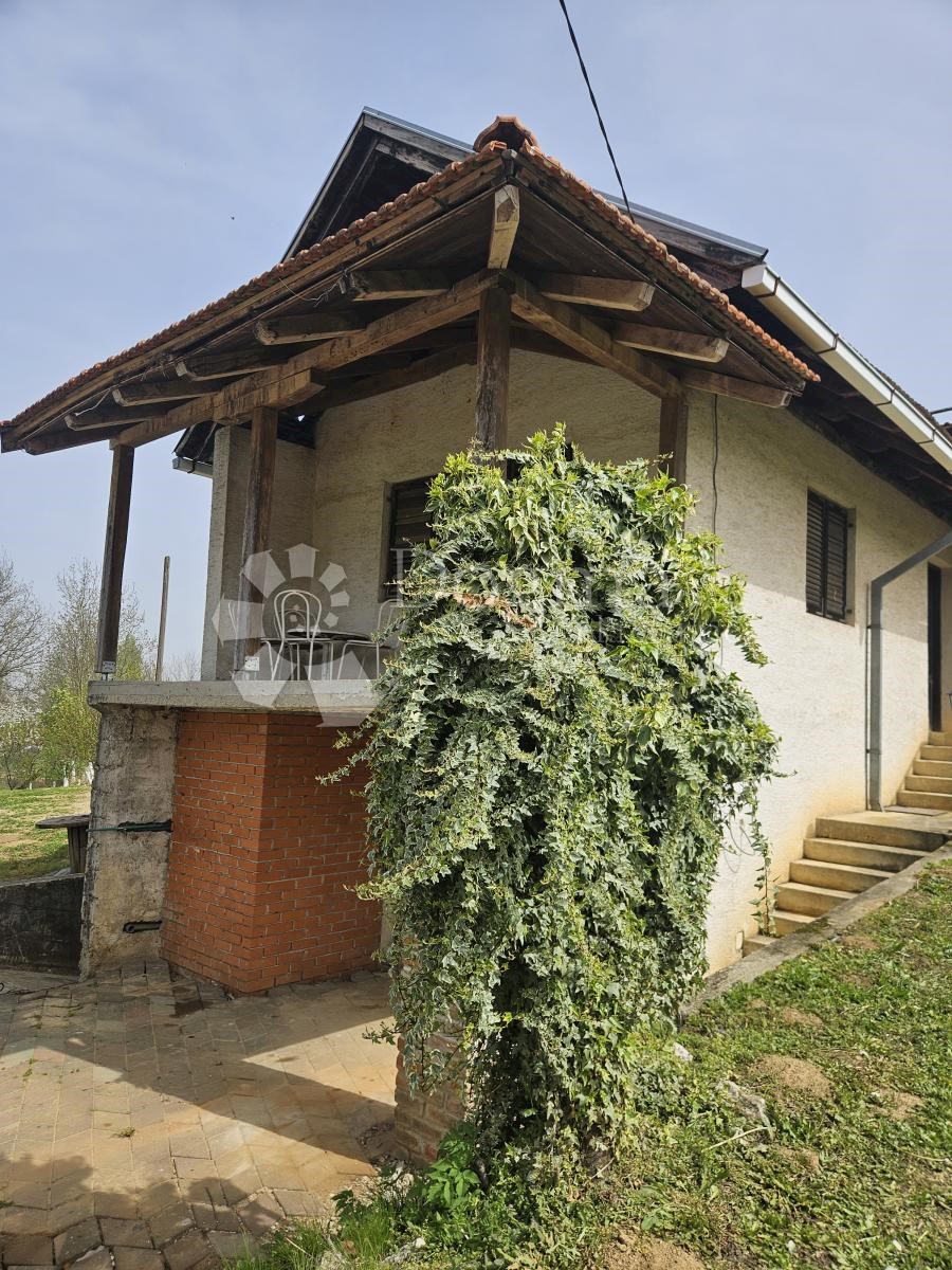 Haus Zu verkaufen VINOGRADI LUDBREŠKI