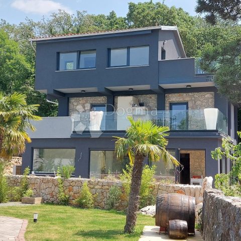 House for sale 220 m² – Dobrinj