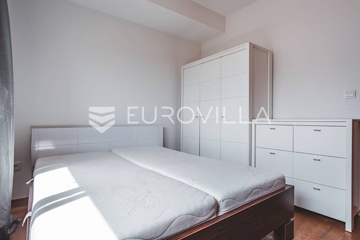 Appartement À vendre - GRAD ZAGREB ZAGREB