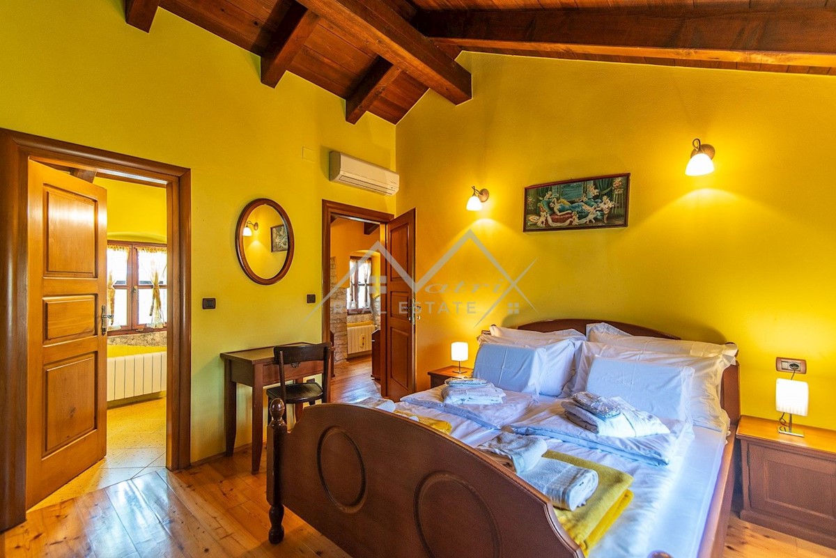House For sale - ISTARSKA SVETVINČENAT