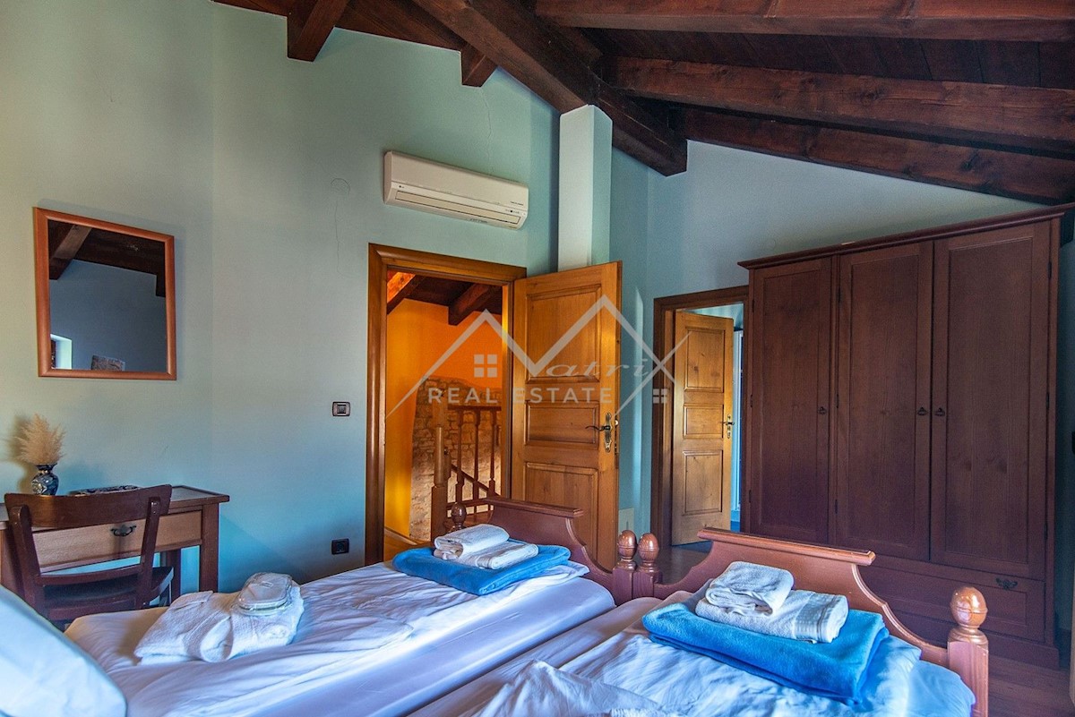 House For sale - ISTARSKA SVETVINČENAT