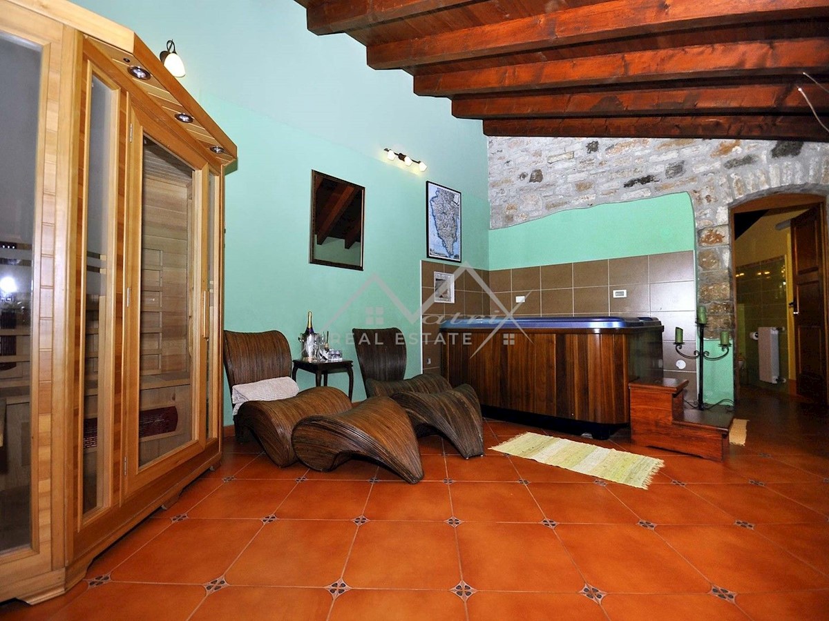 House For sale - ISTARSKA SVETVINČENAT