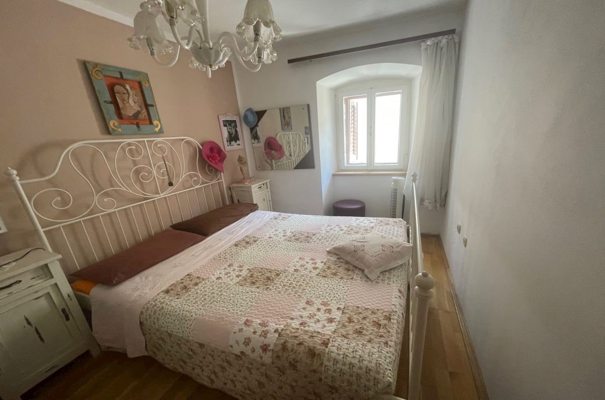 Apartma Na predaj - PRIMORSKO-GORANSKA KRK