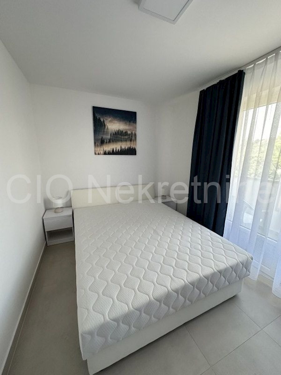 Flat For sale - SPLITSKO-DALMATINSKA BRAČ