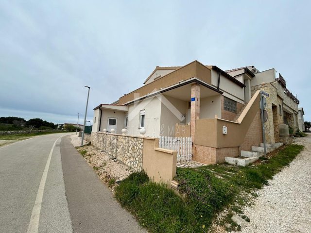 Maison à vendre 65 m² – Vir