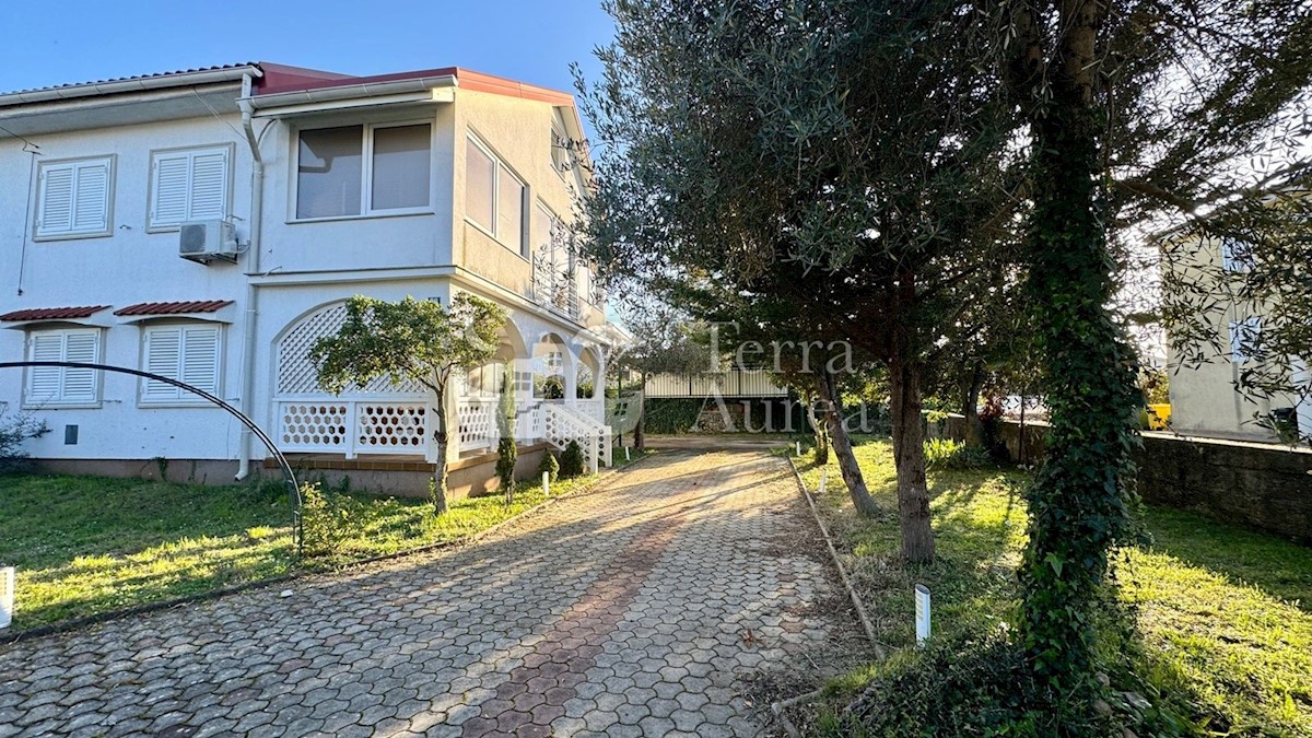 Hiša Naprodaj - PRIMORSKO-GORANSKA Krk